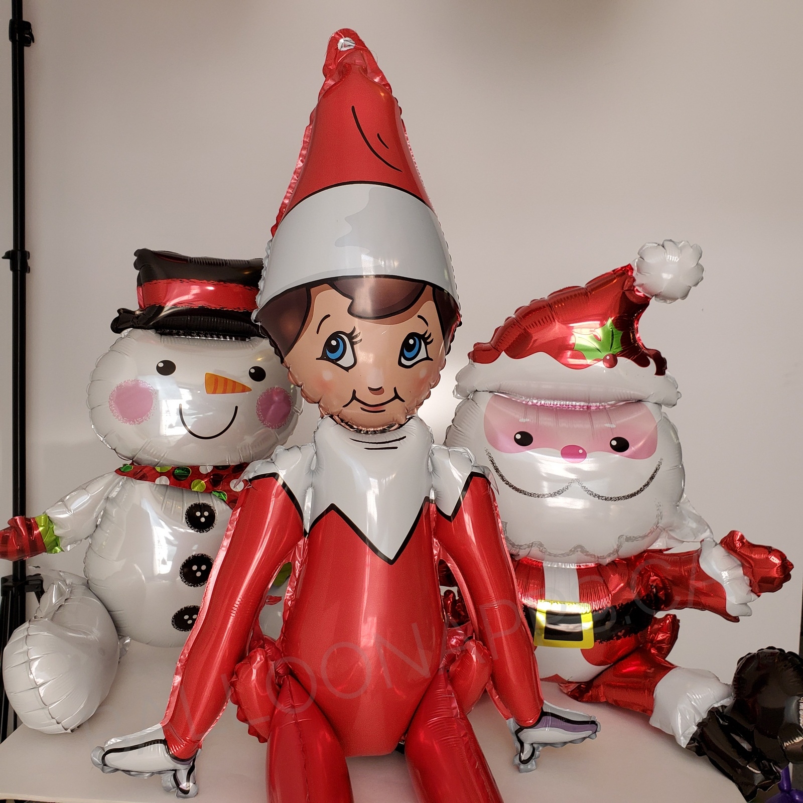 Sitting The Elf on the Shelf Self-Sealing Air-fill